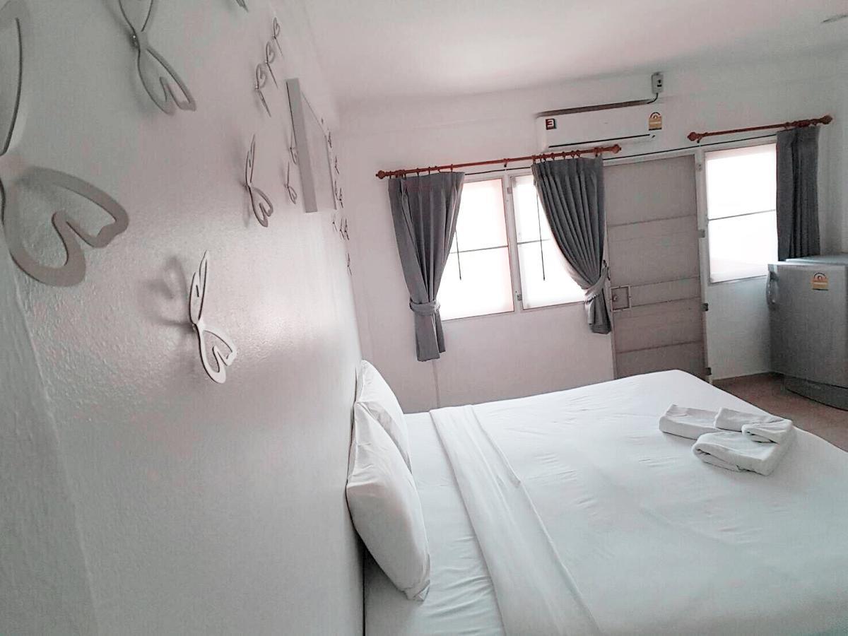 Blue Moon Hotel Хуа Хин Екстериор снимка