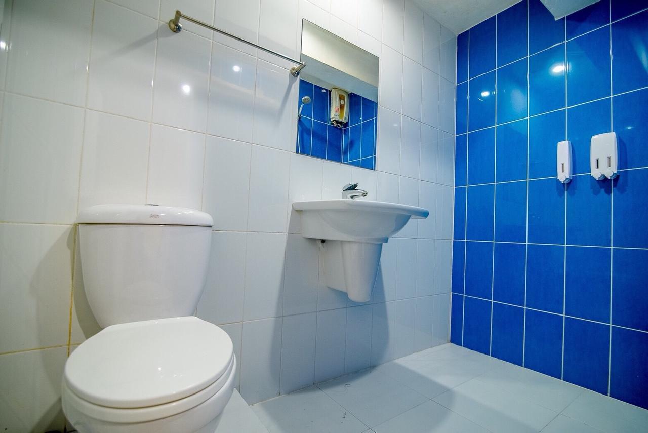 Blue Moon Hotel Хуа Хин Екстериор снимка